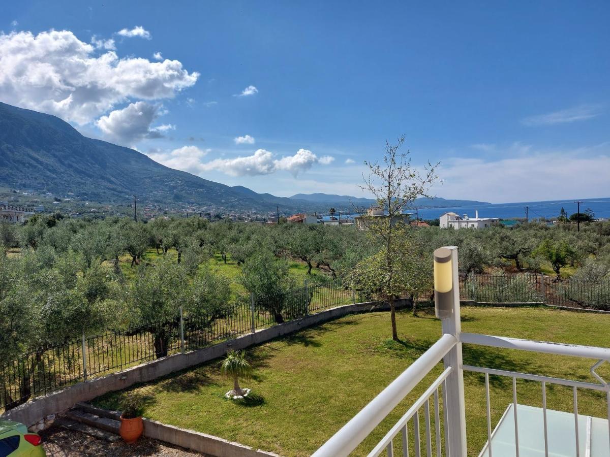 Elea Apartments Kalamata Eksteriør billede